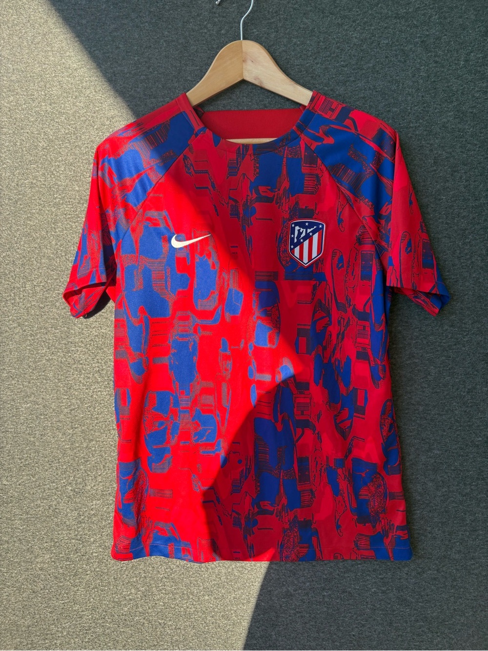 Nike Atletico Madrid Red & Blue Graphic Football Jersey